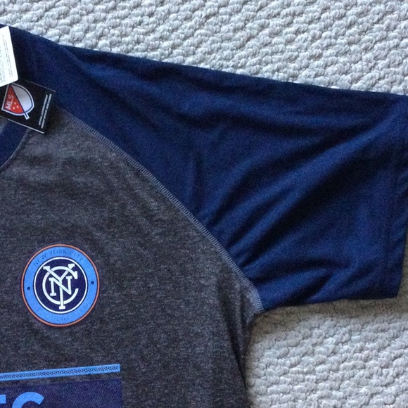 NWT New York Football Club raglan short sleeve tee - Picture 4 of 6